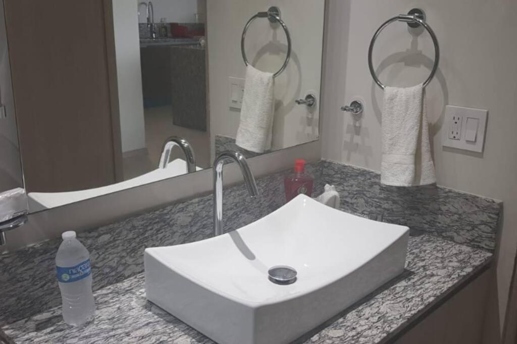 Precioso Departamento En Acapulco Diamante Apartman Kültér fotó